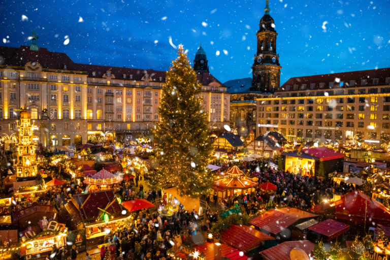 Mercados de Natal na Europa: os destinos mais mágicos para visitar em 2026